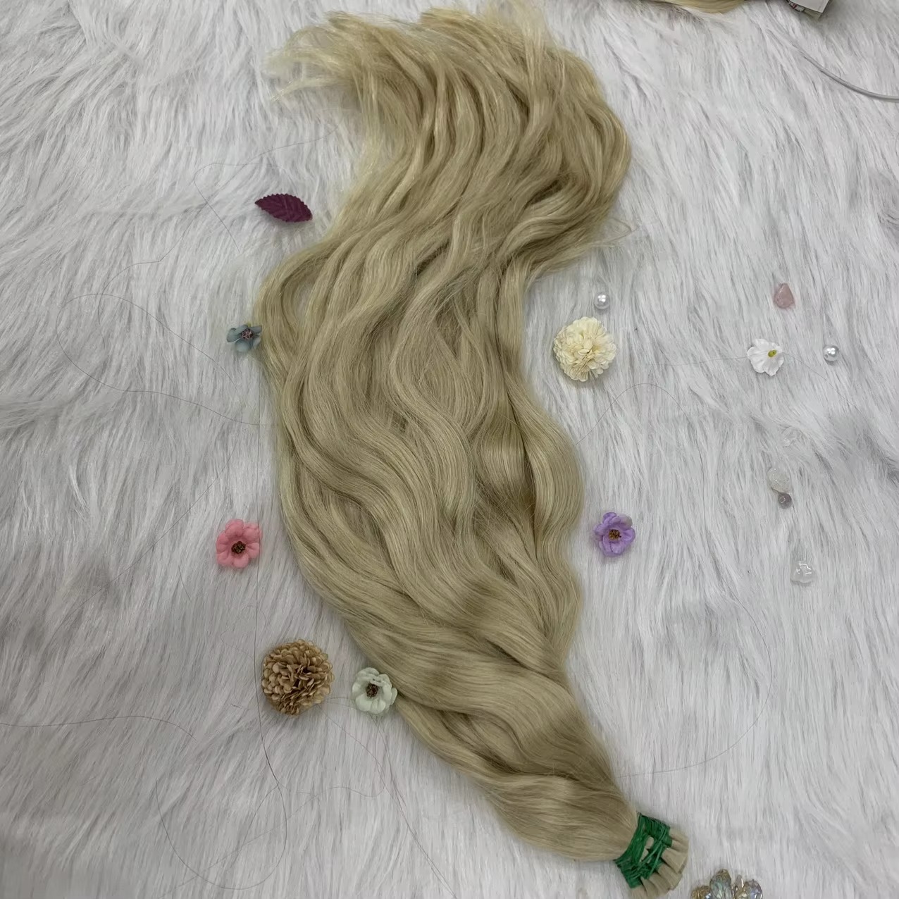 Best Style Fashion New Trending Hot Sale Vietnam High Quality Wavy Color Bulk Hair Extensions Hot Style Wave Human Hair